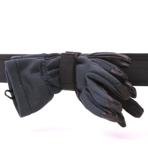 SnigleDesign Elastic glove holder -05